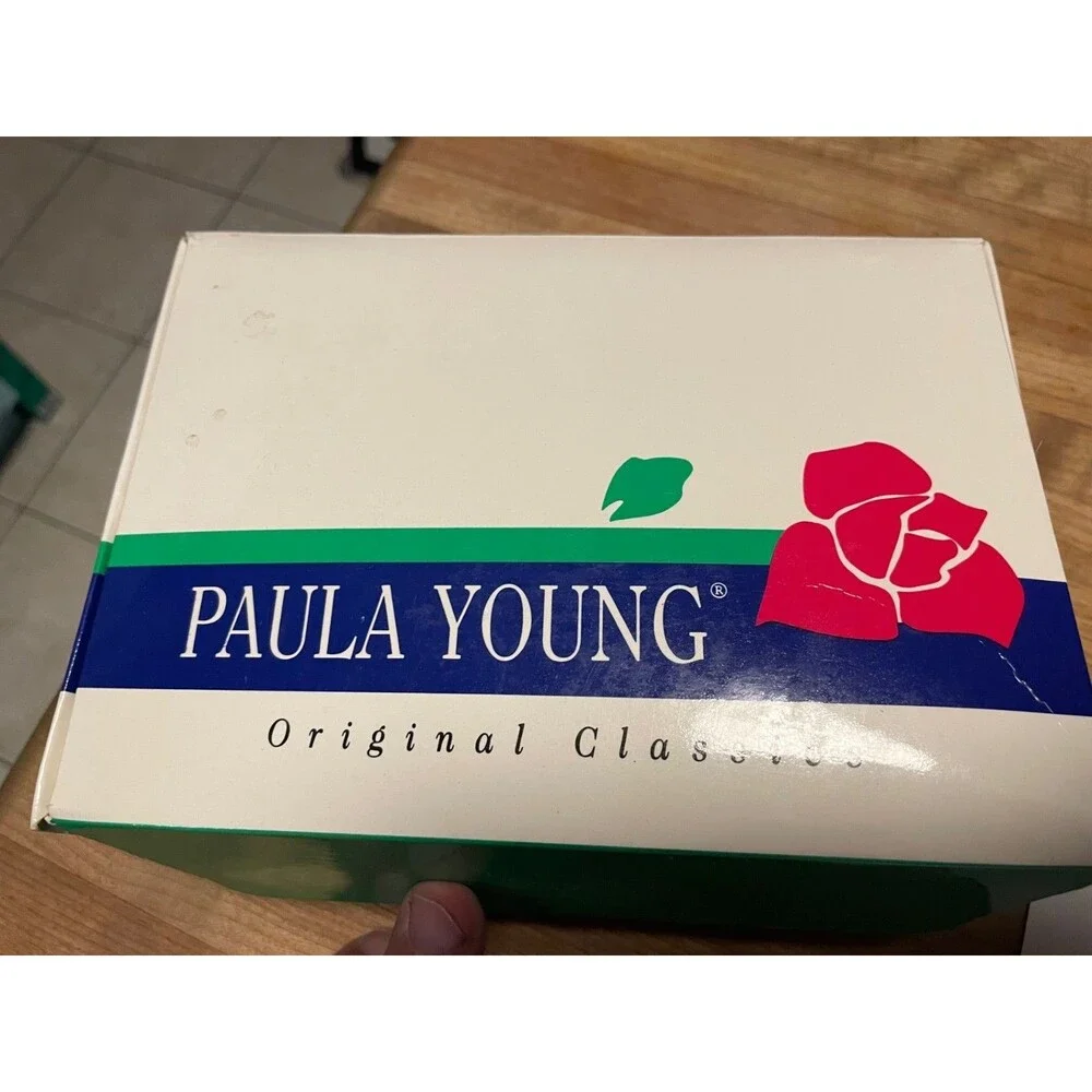 Paula Young 